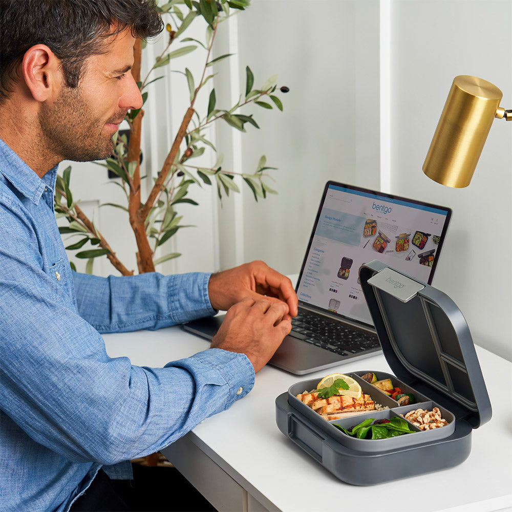 bentgo-modern-lunch-box-and-snack-cup-l9 BGMDNBDL-DG_4.jpg